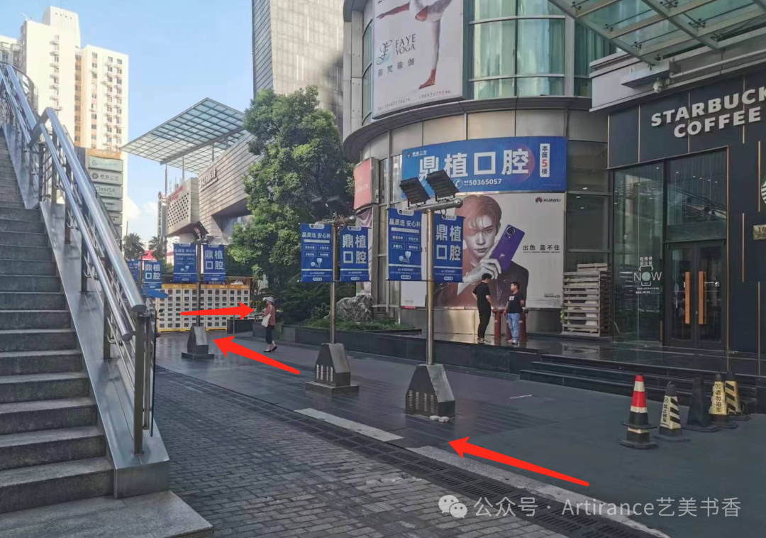 大楼入口示意