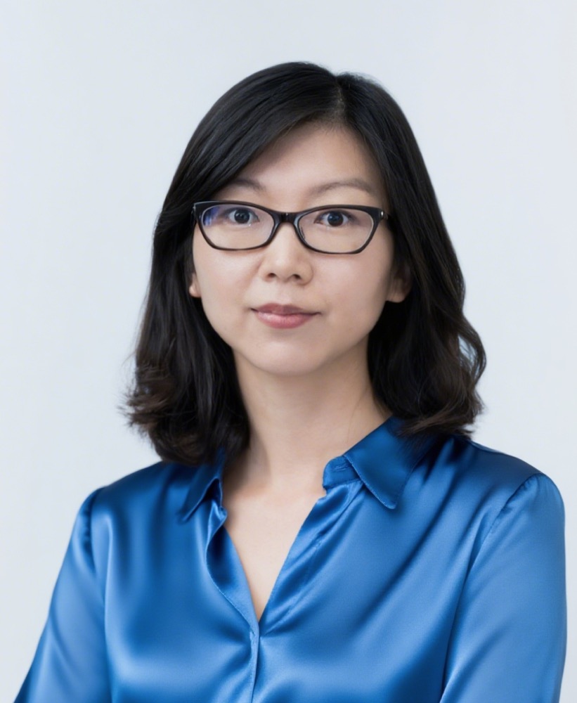 裘菊 - 留法经济学博士