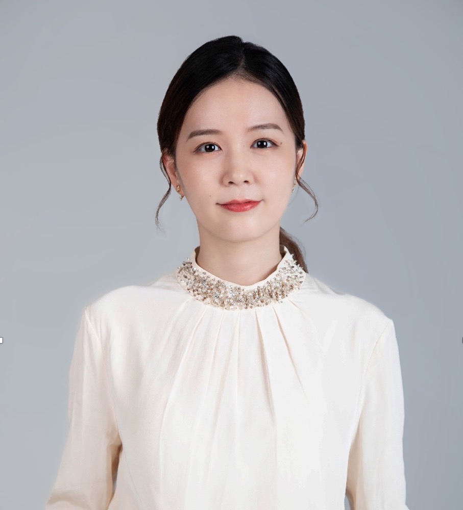 郑依菁 - 北京大学2007级中文系校友