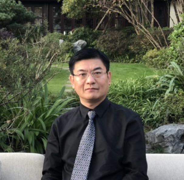 李建亚先生照片